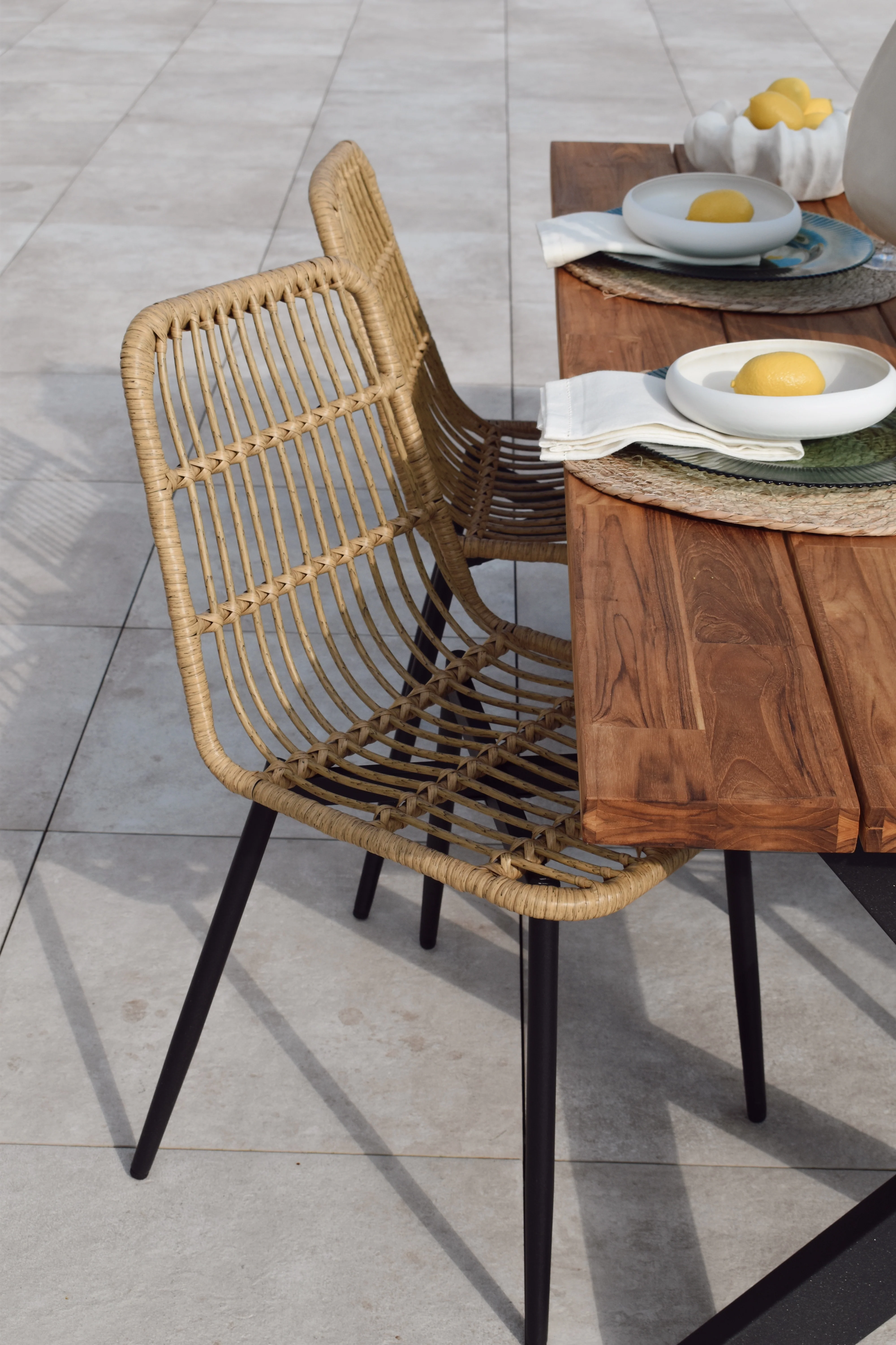 BANGKOK - Lot de 4 chaises en métal et rotin - Image 3
