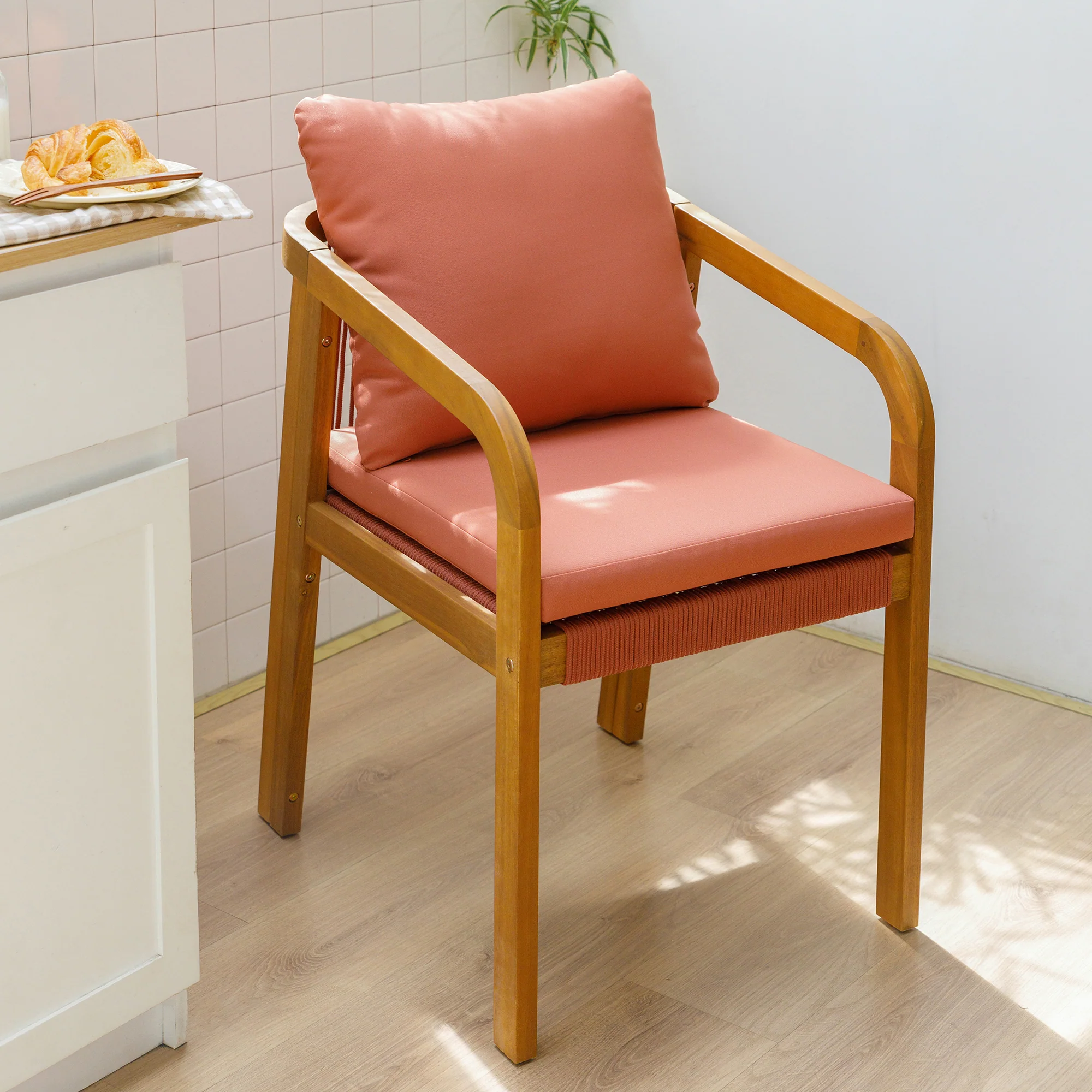 DELGADO - Lot de 2 chaises de jardin en bois massif et tissu rose - Image 3