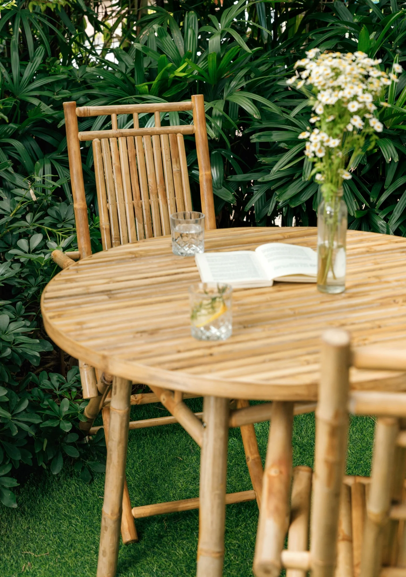IPOH - Table de jardin ronde 4 personnes en bambou massif D90 - Image 6