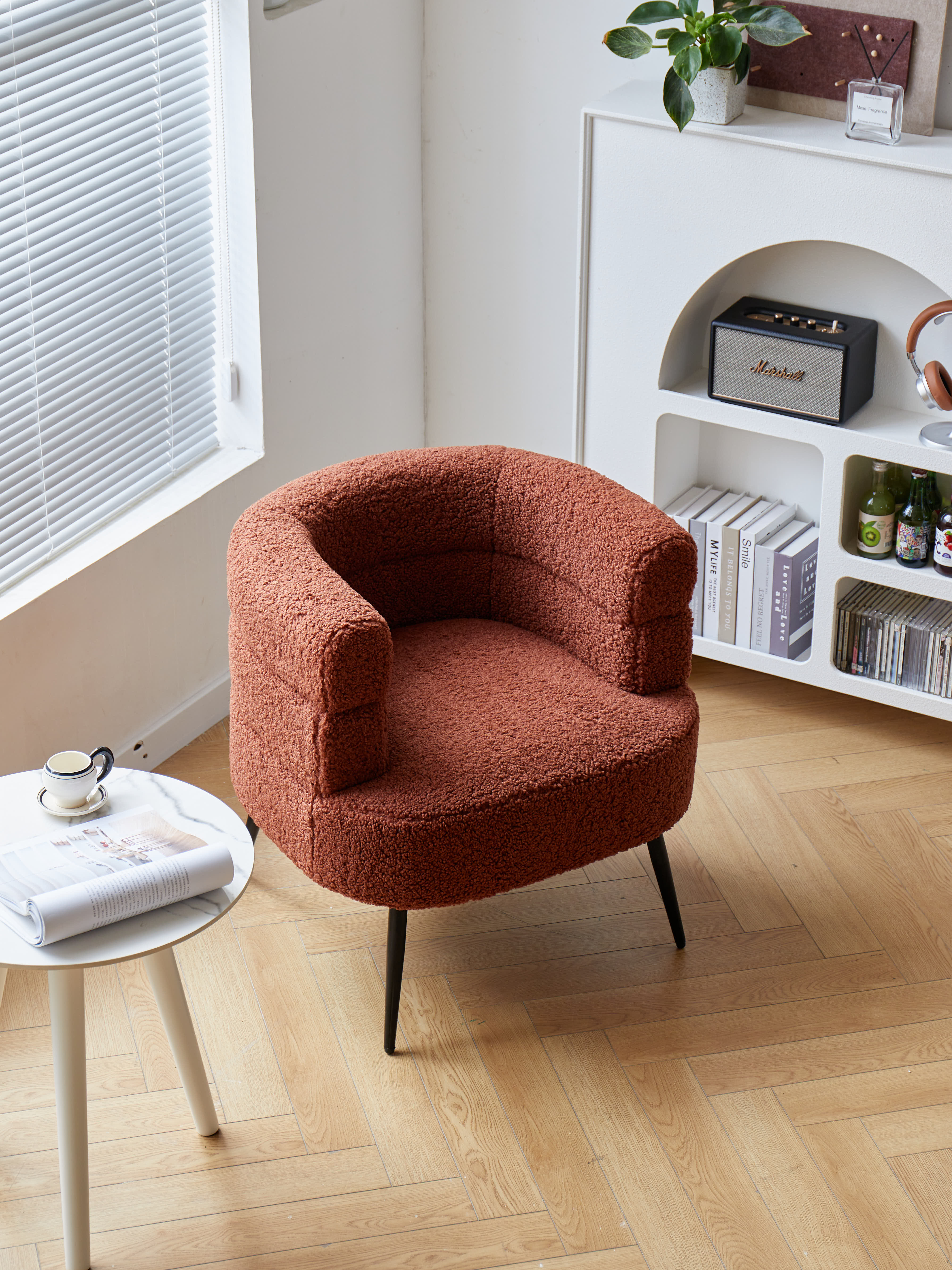 KORGEN - Fauteuil de salon en métal et bouclettes terracotta - Image 8