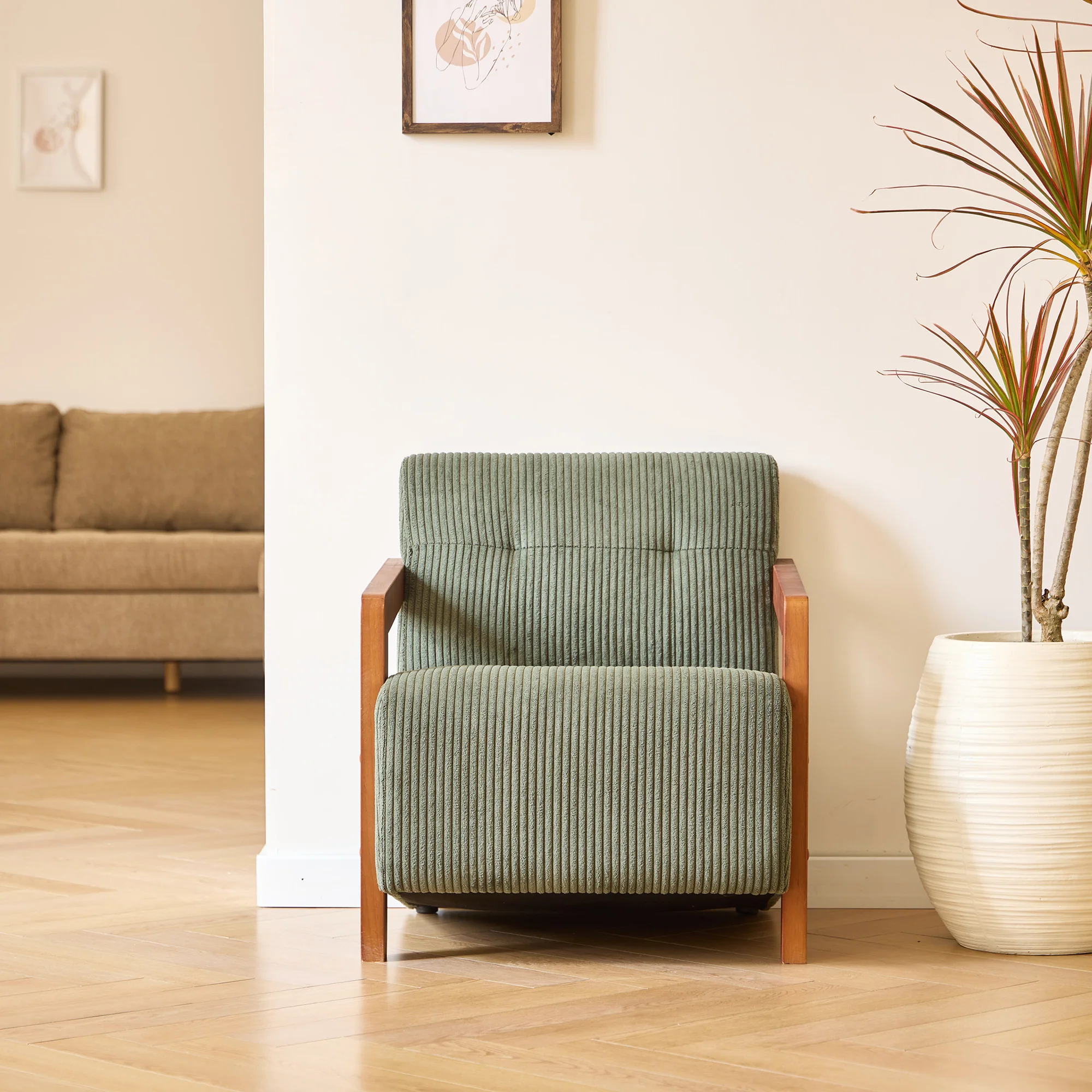 LERWICK - Fauteuil de salon en bois massif et velours côtelé vert - Image 9