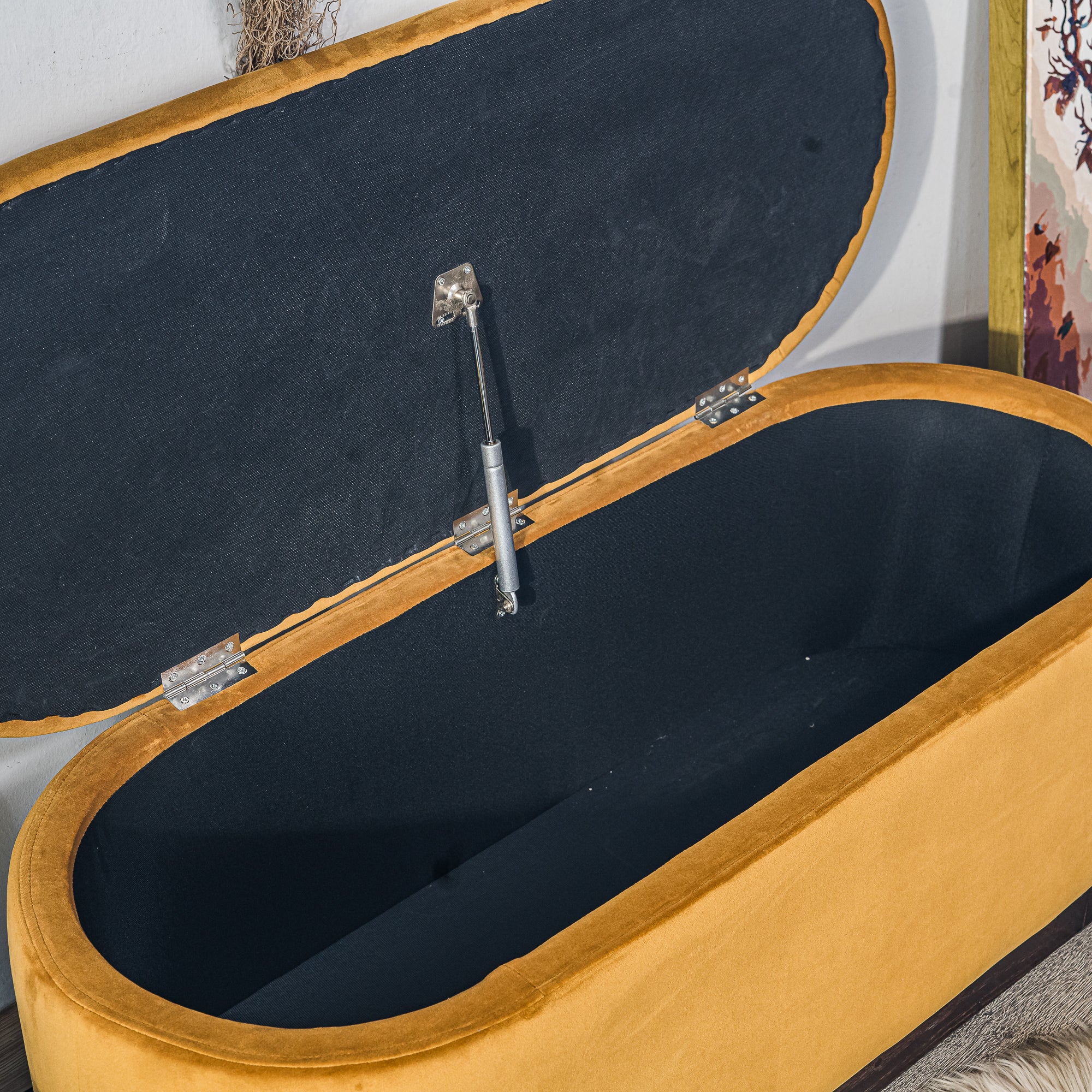LIMA - Banc coffre avec rangement en bois et velours jaune moutarde - Image 7