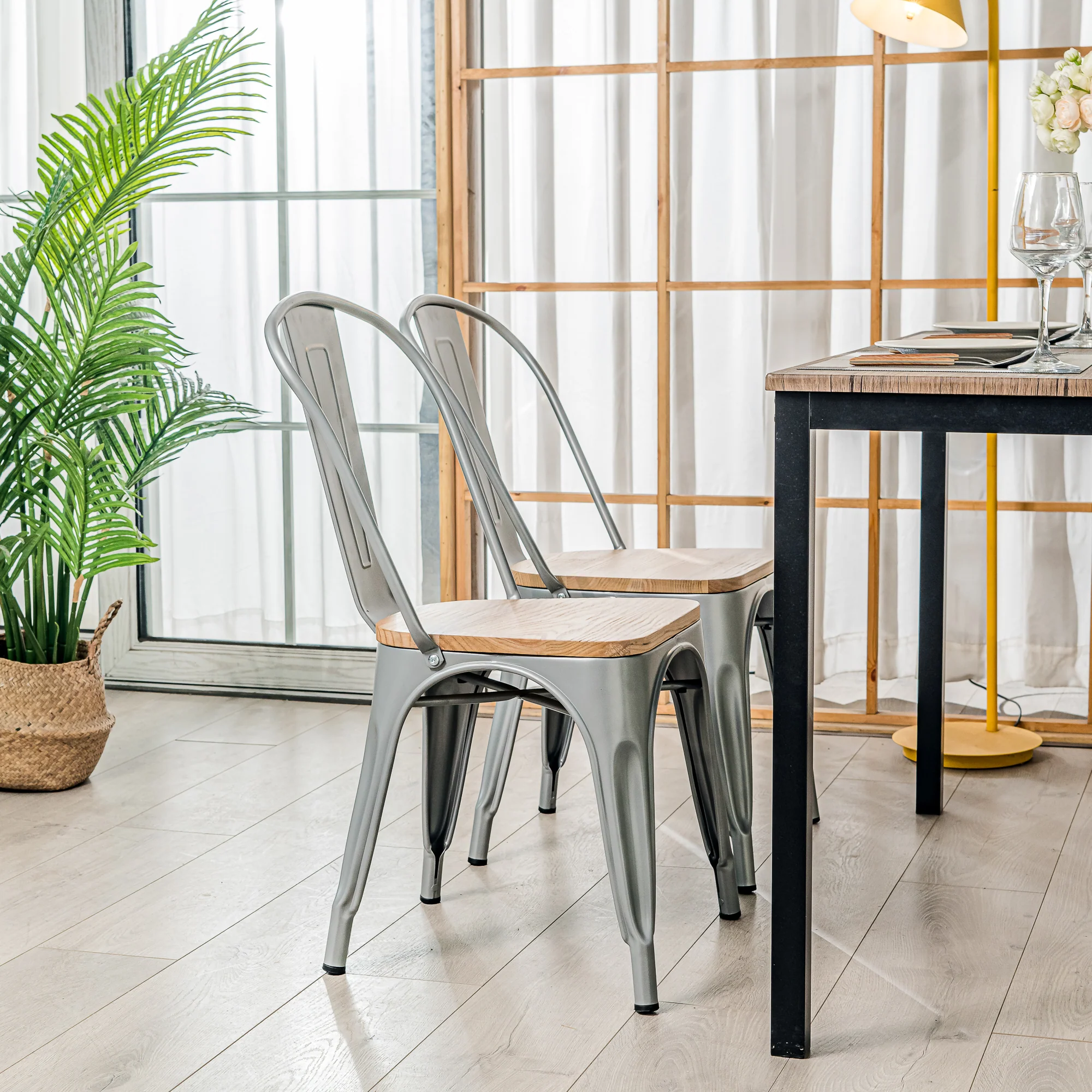NASH - Lot de 4 chaises industrielles en métal et bois gris - Image 3