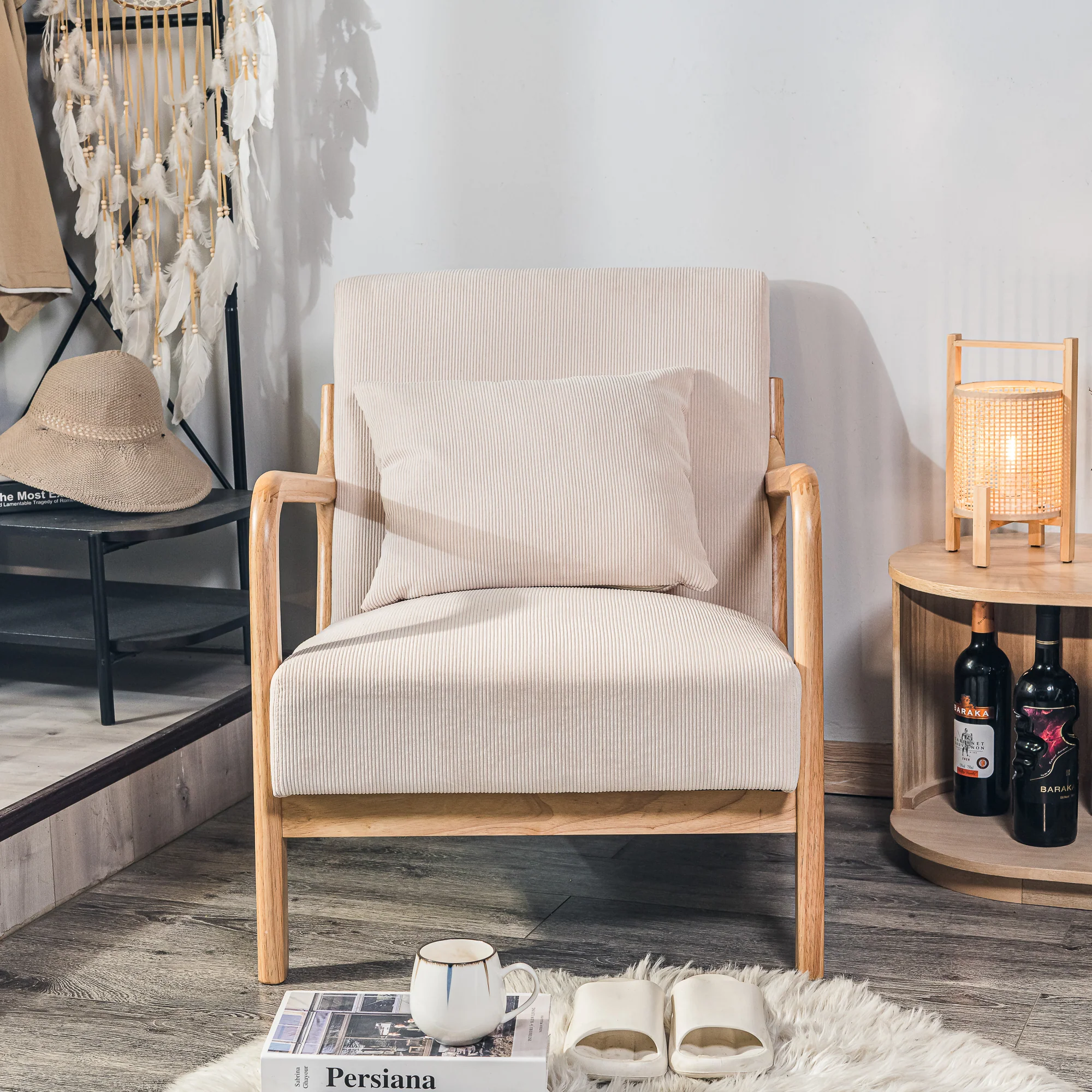 OHAMA - Fauteuil de salon en bois massif et velours côtelé beige - Image 5