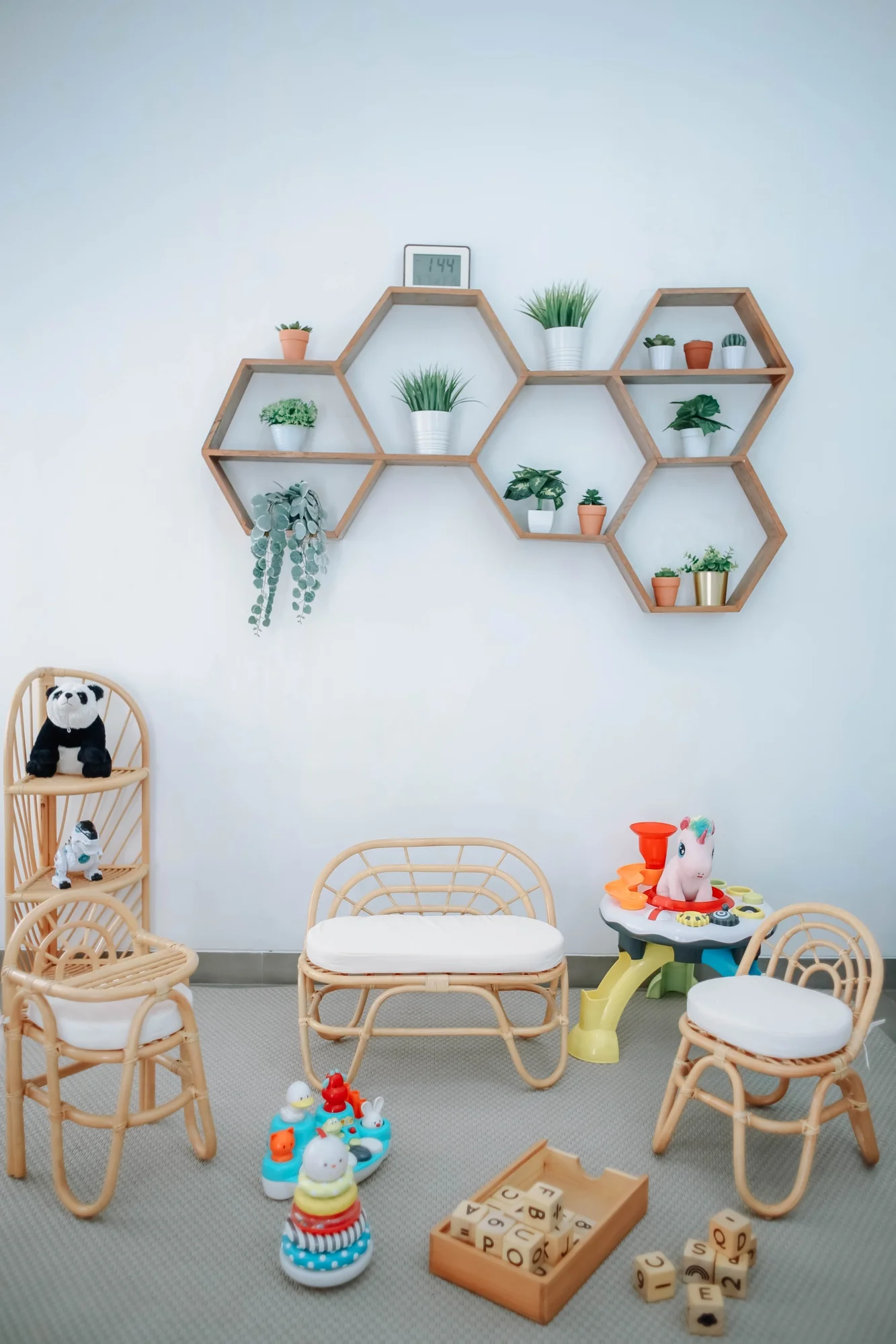 PULAU - Lot de 2 chaises pour enfants en rotin naturel - Image 5