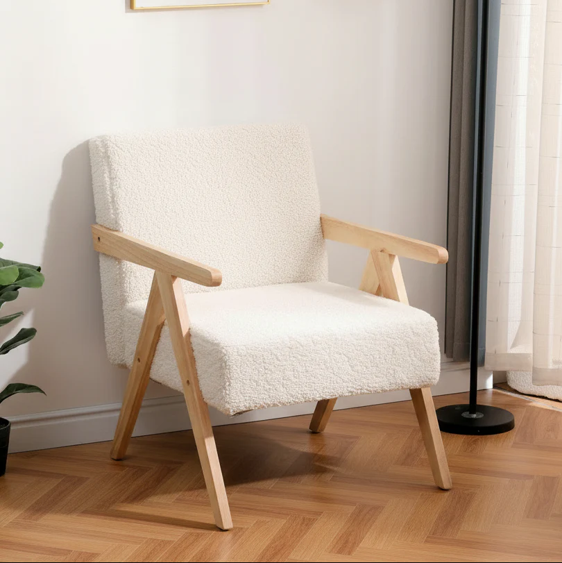 SANTAREM - Fauteuil de salon en bois massif et bouclettes blanches - Image 2