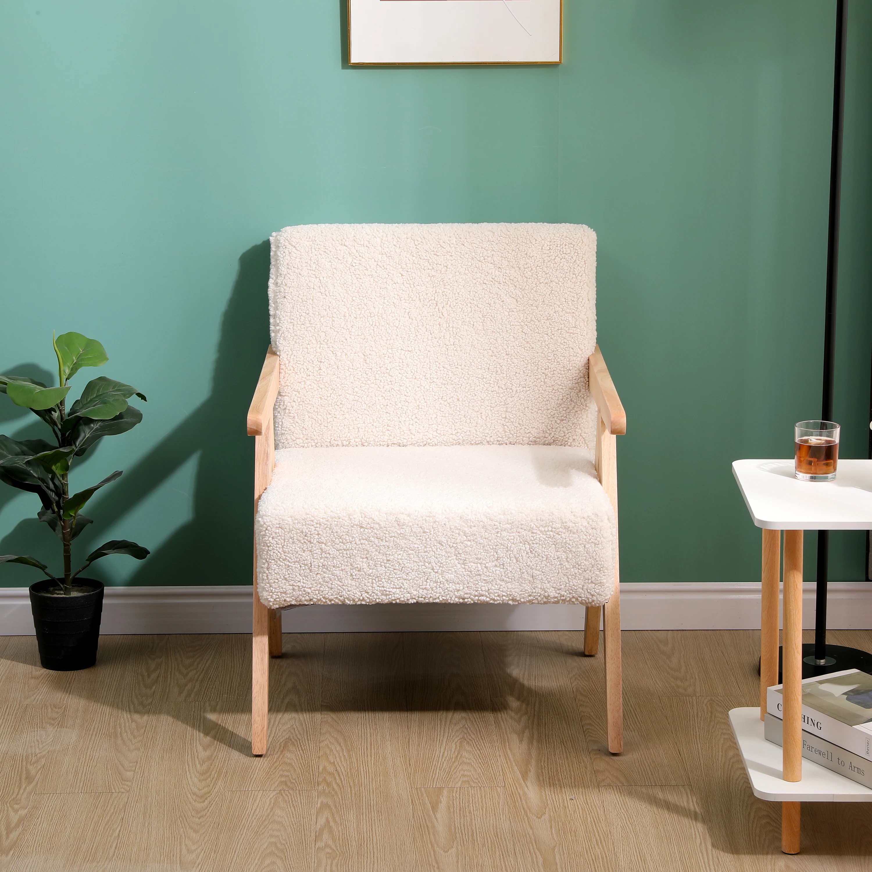 SANTAREM - Fauteuil de salon en bois massif et bouclettes blanches - Image 3