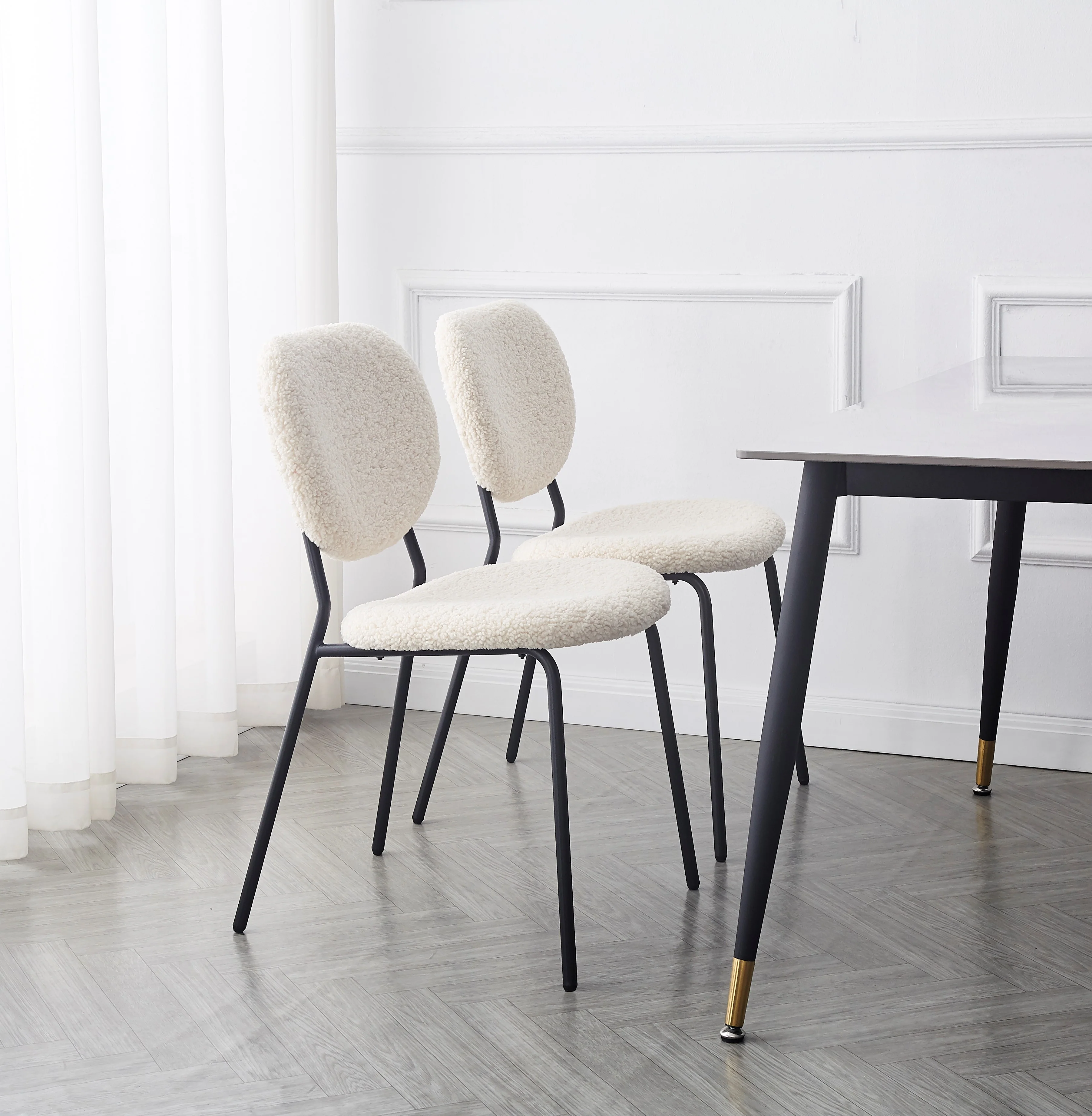 SUZUKA - Lot de 2 chaises scandinaves en métal et bouclettes blanches - Image 3