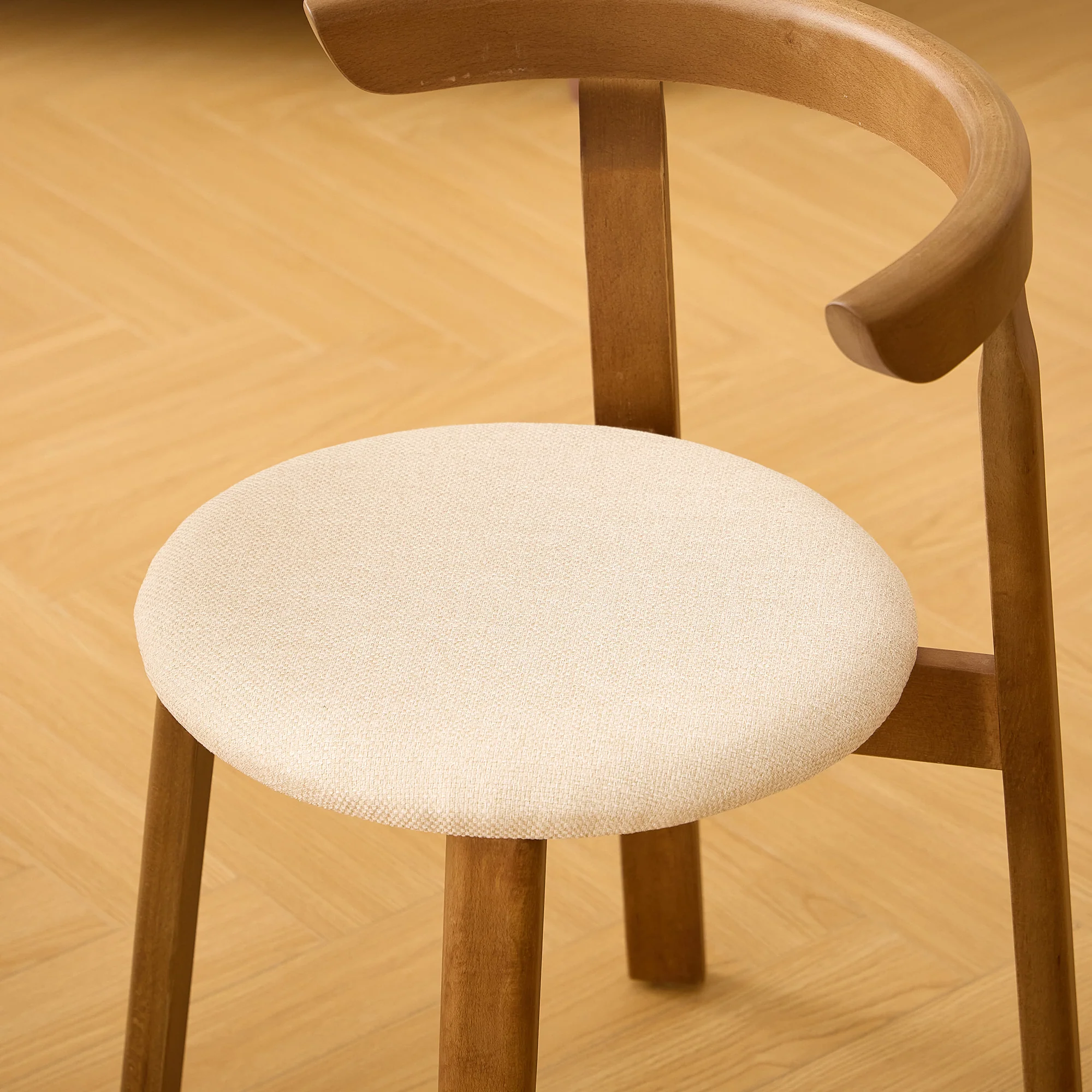 SYOTE - Lot de 2 chaises de salle à manger en bois foncé et tissu beige - Image 9
