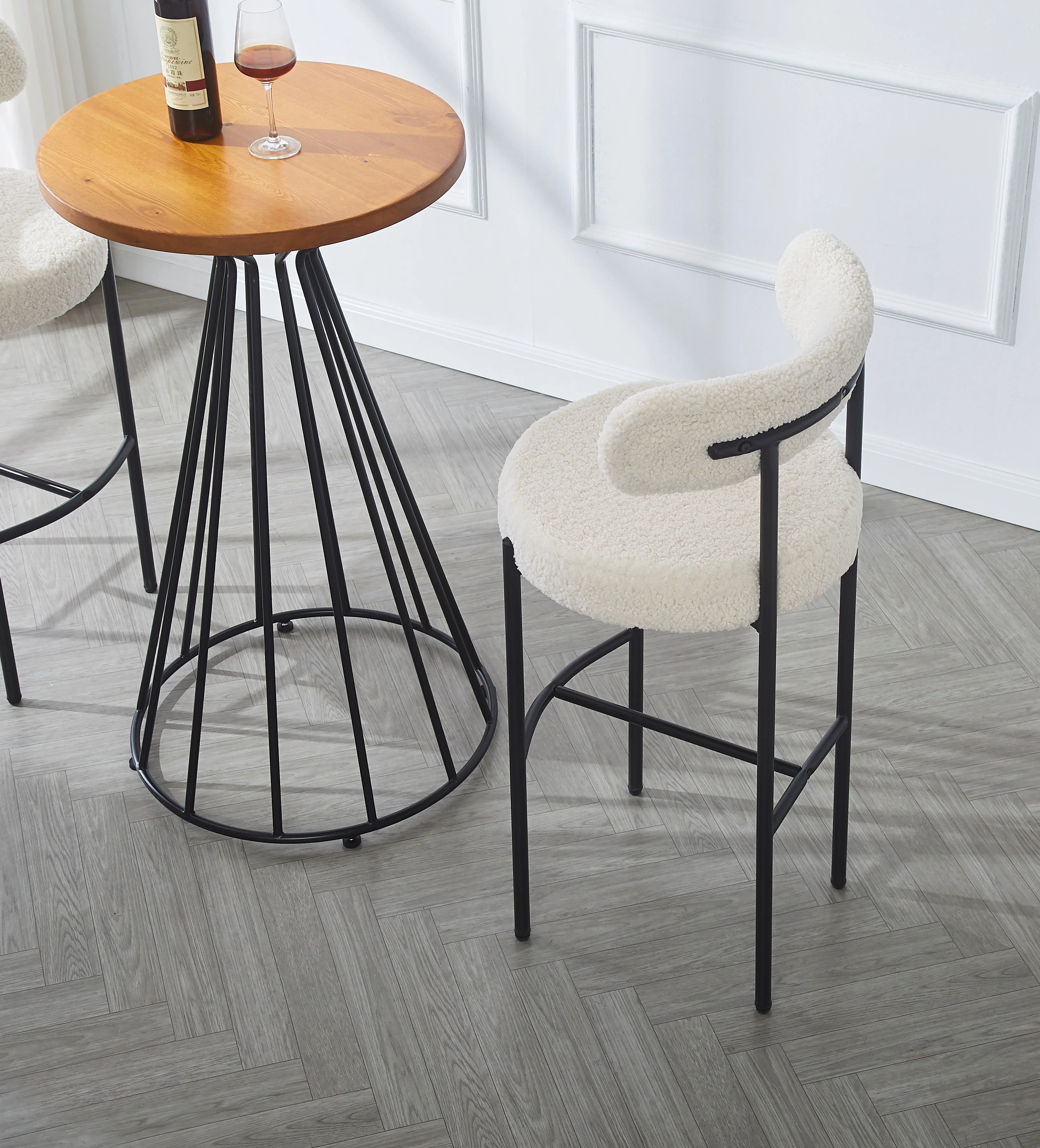 LARS - Lot de 2 tabourets de bar en métal et bouclettes blanches - Image 3