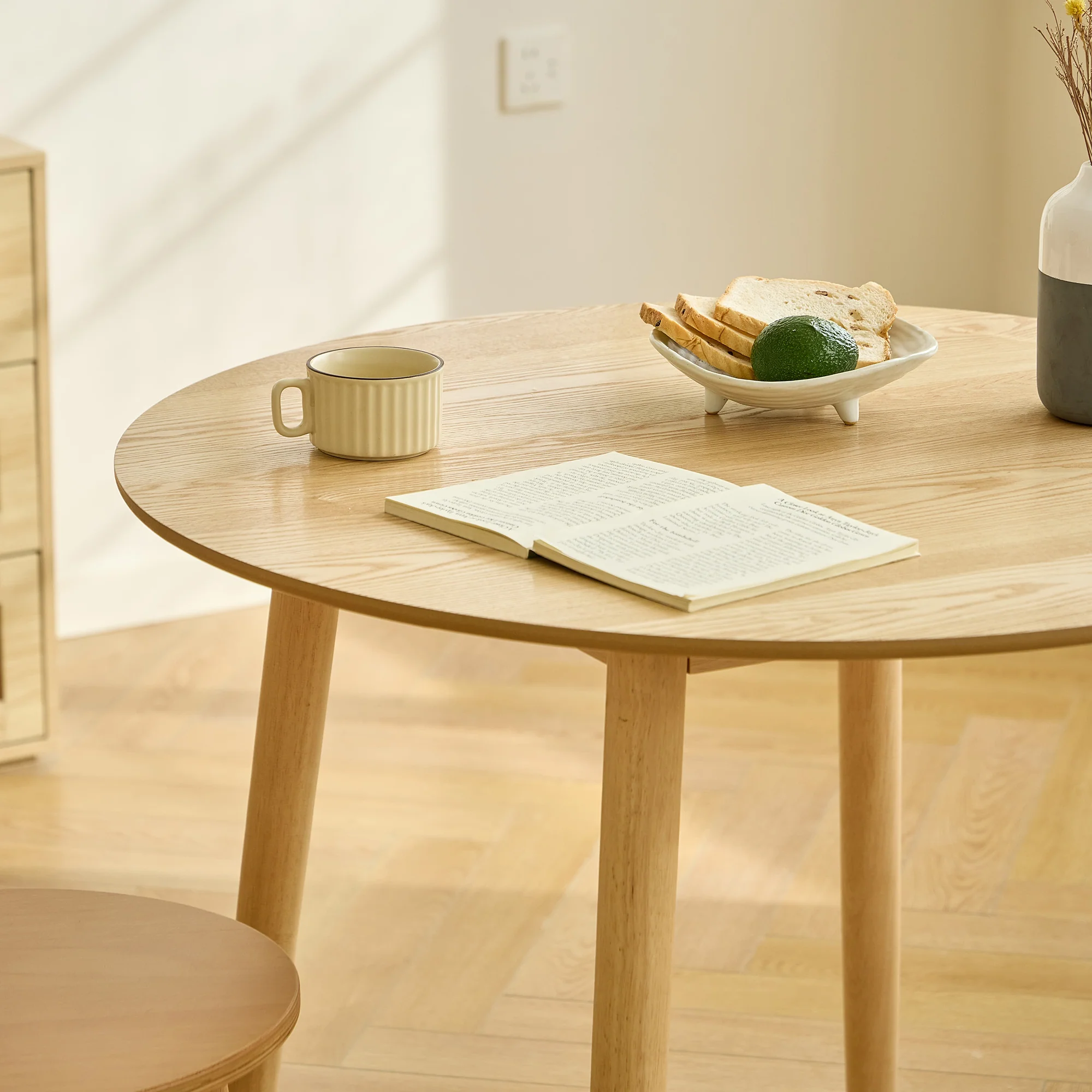 TRADITION - Table a manger ronde 4 personnes en pin massif D90 coloris naturel - Image 3