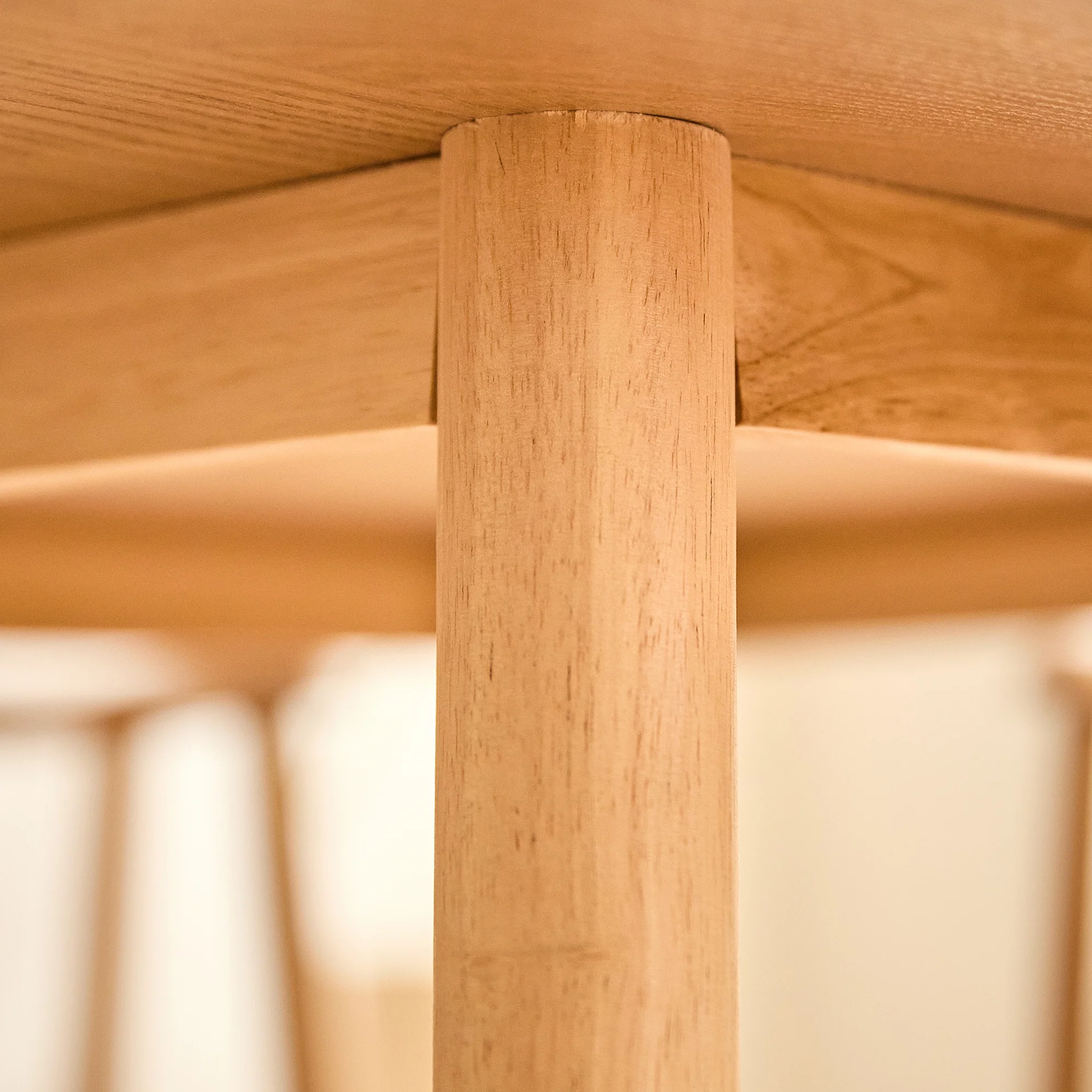 TRADITION - Table a manger ronde 6 personnes en pin massif D120 coloris naturel - Image 5